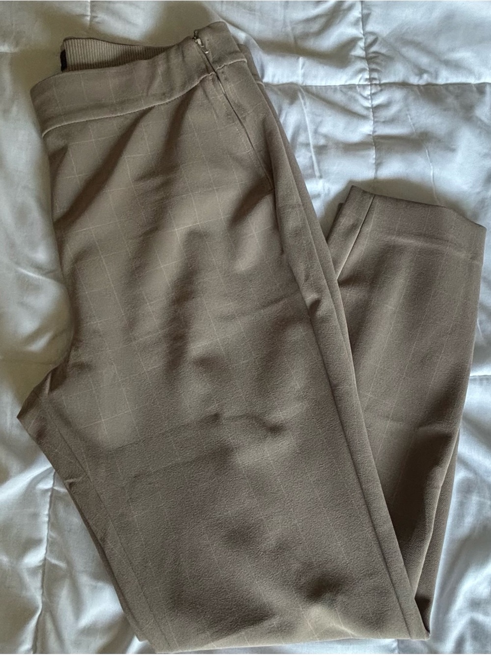 Express Women's Taupe Plaid Straight-Leg Dress Pants